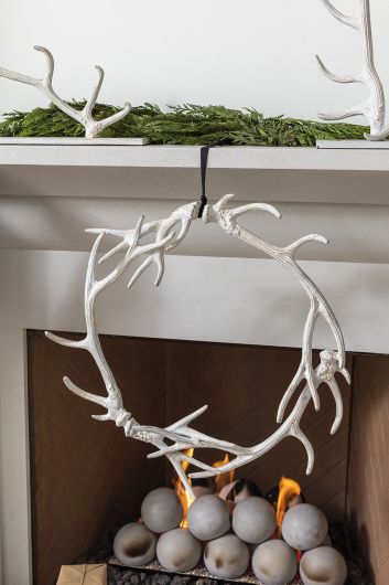 rowell antler wreath