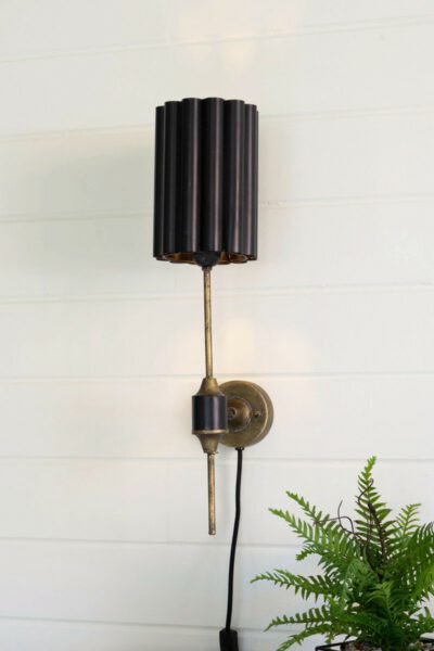 gold wall lamp