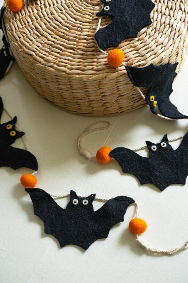 Felt Halloween Bat Garland, Set of 4