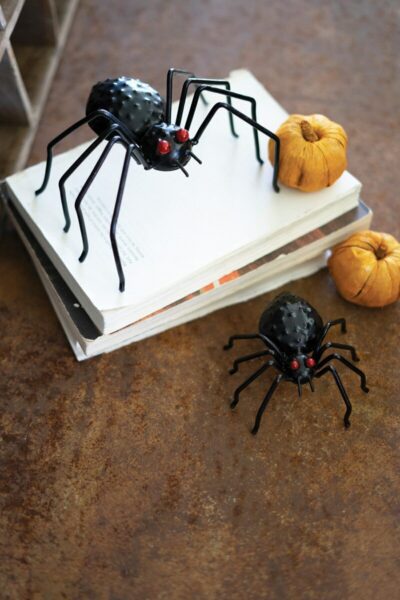 Painted Metal Halloween Spiders