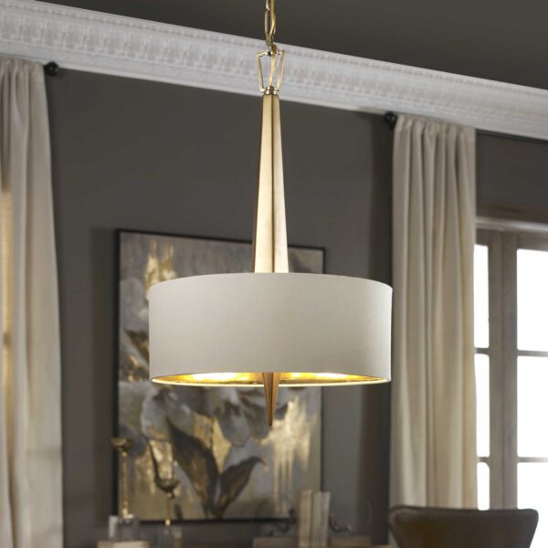 Obeliska 3-Light Chandelier