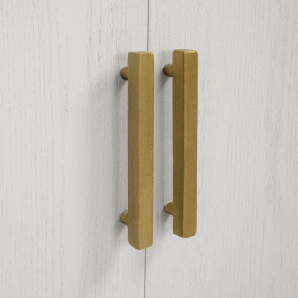 White Front Range Two Door Cabinet