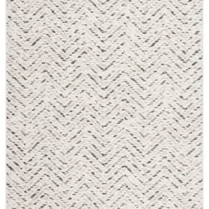 Ivory and Dark Green Adirondack Rug